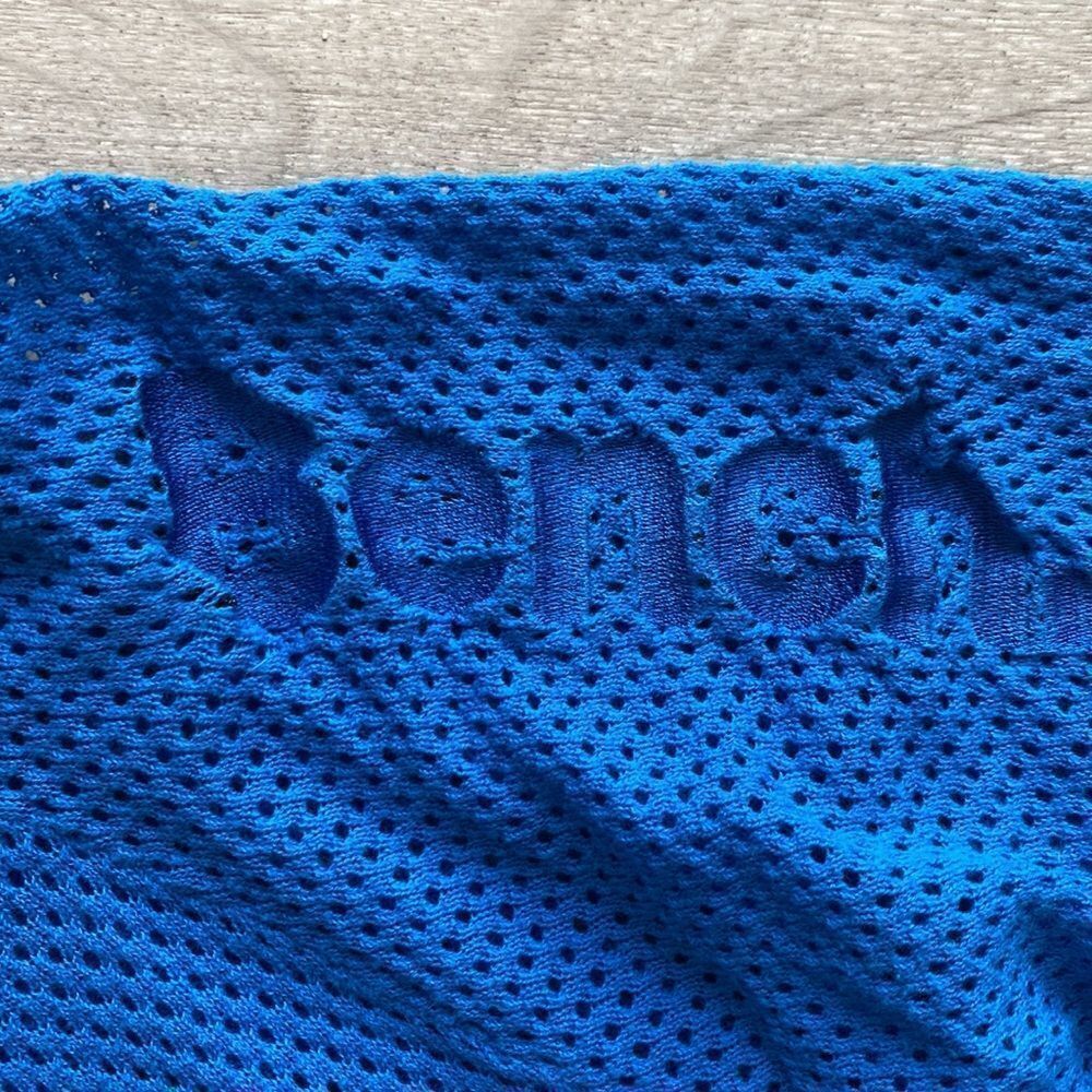 Bench Top Mesh Look - Picture 2 of 3